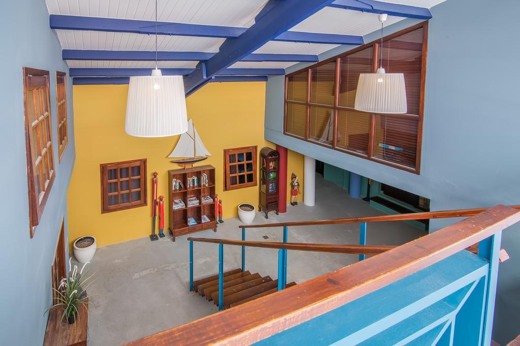 The Ritz Hostel ウィレムスタッド エクステリア 写真