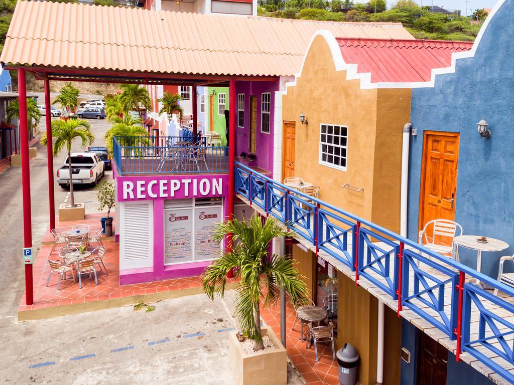 The Ritz Hostel ウィレムスタッド エクステリア 写真